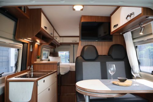 Globecar Campscout B photo: 19