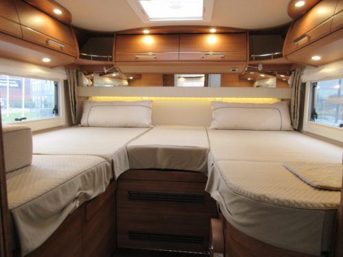 Carthago Chic C-Line I 4.9 LE AUTOMAAT DUBBELE BODEM  Foto: 12