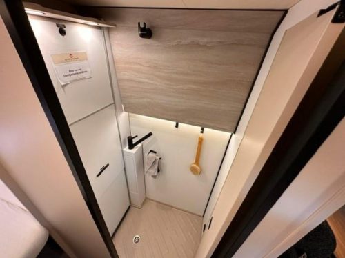 B&uuml;rstner Papillon PC 6.0 AL AB &amp;euro;60.690,- ! Foto: 17