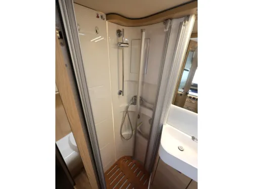 Hymer BMC-I WhiteLine 600 LEVEL/LITHIUM/INV./AIRCO foto: 15