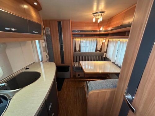 Hobby De Luxe 440 SF Foto: 20
