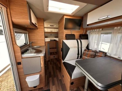 Weinsberg CaraCompact Pepper 600 MEG SCHOTEL/TV + TREKHAAK  Foto: 10