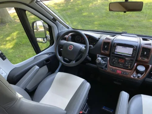 Hobby Premium Drive 70 GE Ausgezeichnet gepflegt Foto: 21