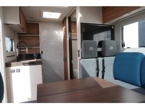 B&uuml;rstner Signature SFT 7.0 180 PS - 4500 kg Automatik Foto: 9