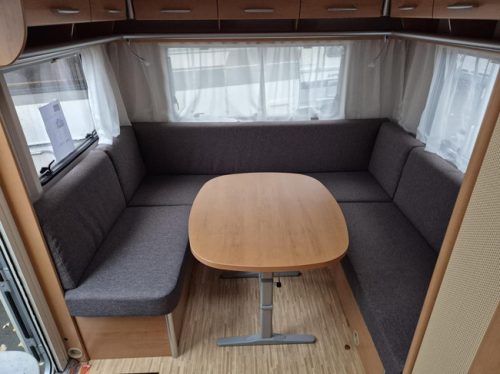 Eriba - Hymer 532 Single - single beds or XXL bed & awning photo: 8