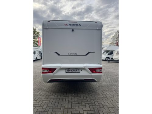 Adria Coral XL Plus A 670 SL photo : 2