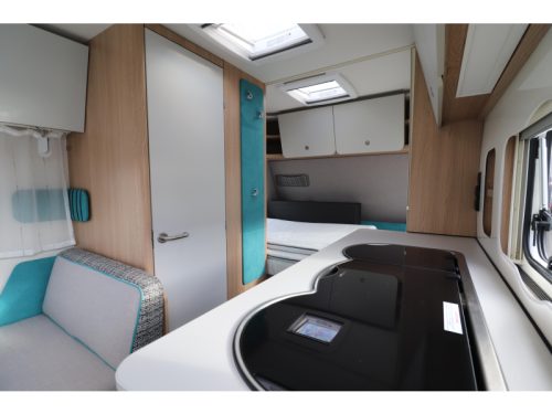 Dethleffs Aero 410 QS Querbett / Mover / Markise Foto: 8