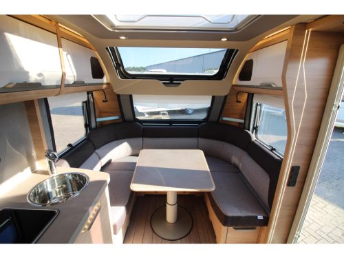 Knaus Sudwind Black Selection 540 UE Panoramic roof + Single bed photo: 6