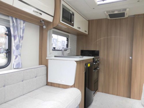 Lunar Clubman CK Kassettenmarkise, Klimaanlage! Foto: 8