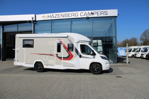 Challenger Graphite Vip Edition T 328 igual Chausson 788 AUTOM&Aacute;TICO Fiat 140 cv equipado con cama Queen y cama abatible 4 pers. (76 foto: 0