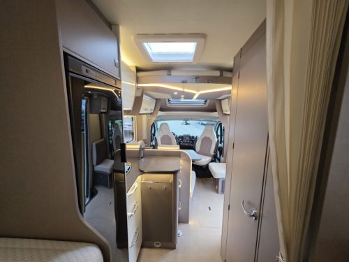 B&uuml;rstner Lyseo Privilege TD 690  Foto: 14