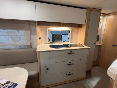 LMC Style 440 D DEMO 2027 Franz&ouml;sisches Bett Foto: 7