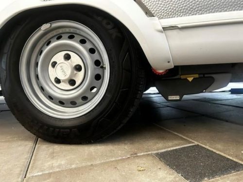 Hobby De Luxe 495 UL mover, awning photo: 12