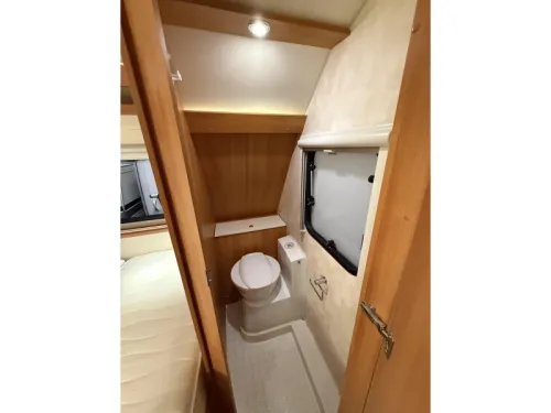 Kip Isa White 41 TDB FRANZ&Ouml;SISCHES BETT VORZELT RANGIERHILFE Foto: 8