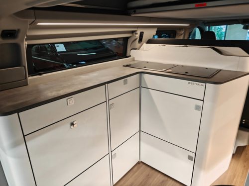 Ford Nugget L2 Plus Titanium 170PS A8 AUT Foto: 6