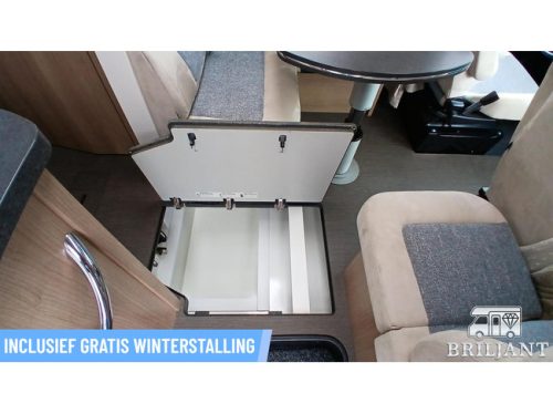 Carthago C-Tourer T-143 .. automatic/single beds photo: 10