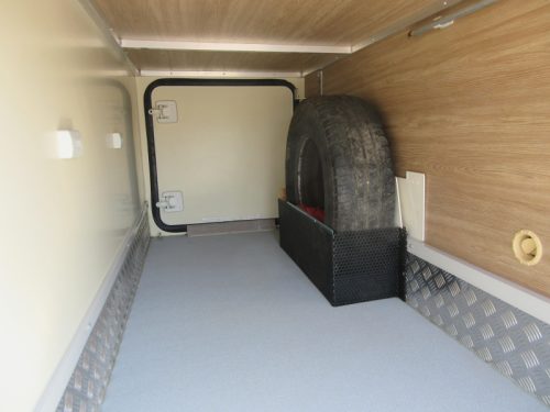 Rimor Seal 66 PLUS Face to Face and Queen bed photo: 21