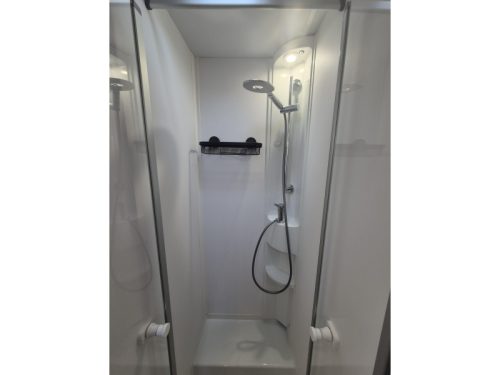 Adria Matrix 650 DL Face to face 2024 Foto: 14
