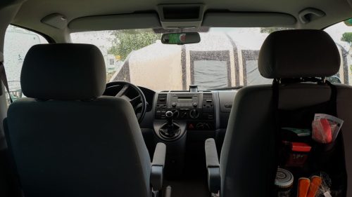 VOLKSWAGEN MULTIVAN photo: 8