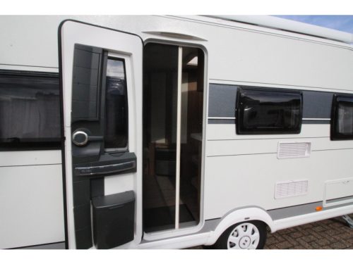 Hobby De Luxe 455 UF Thule 6300 Ultraheat Foto: 22