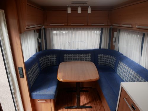 Knaus Sudwind 500 FU Awning + cassette awning  photo: 15