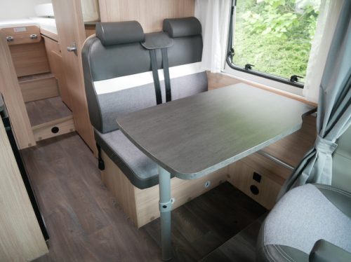 Sunlight V66, Single Beds, 9-Speed Automatic, XL Garage!! photo: 8