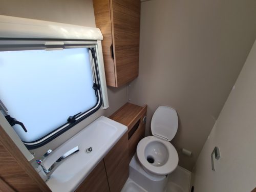 Weinsberg CaraOne 390 QD  photo: 20