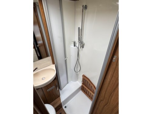 Hymer Tramp SL 588 - Automaat - Foto: 17