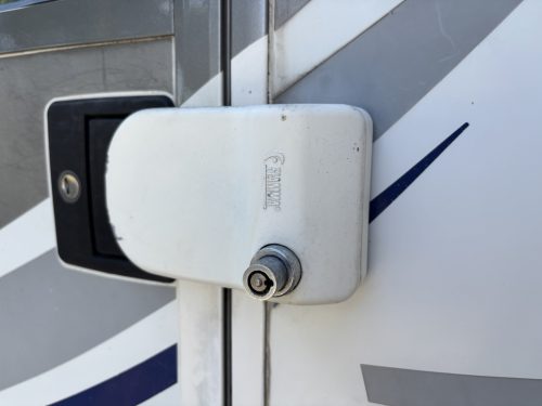 Tec ROTEC LIFT BED + ROUND SEATING AIRCO LPG FIAMMA LOCKS photo: 16