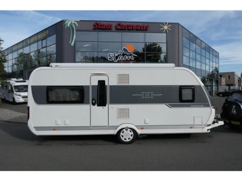 Hobby Excellent 560 CFE mover, awning and bike rack