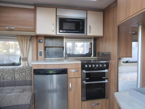 Swift Challenger 565 SE UNIQUE! AND WITH MOVER photo: 10