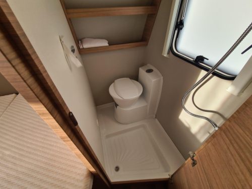 Weinsberg CaraOne 450 FU  foto: 16