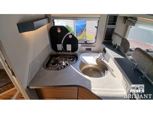 Dethleffs PULSE T 7051 DBM/EB .. automatic/queen bed+lift bed photo: 17