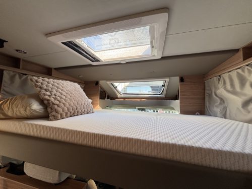 Weinsberg CaraSuite 650 9-GANG AUTOMAAT FRANZ&Ouml;SISCHES BETT + HUBDACH  Foto: 3