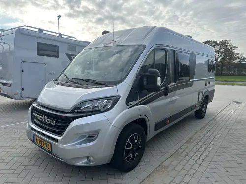Malibu Van Comfort 640 LE Automatic / busbiker photo: 1