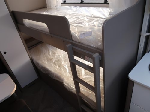 Dethleffs C'Go UP 525 KR STOCKBETT + HUBBETT  Foto: 4