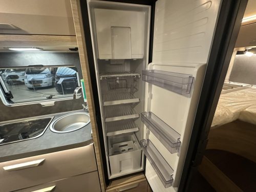 Knaus Van TI Plus 650 MEG platinum| ex-rental  photo: 13