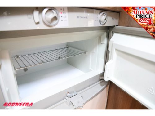 McLouis Tandy 637G 2.3 M. Jet Solar Roof air conditioning Awning Garage Single beds Cruise Navi Camera photo: 18