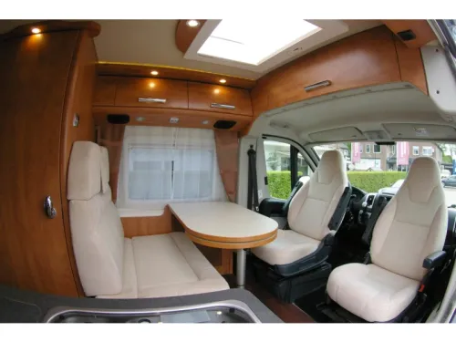 Carthago Malibu 640 Single beds, Automatic. photo: 9