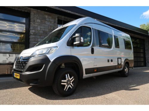 P&ouml;ssl Roadcruiser 640|Single beds|LEVEL|Lithium|Roof air conditioning|Busbiker|Solar|COMPLETE AND TIDY! P&ouml;ssl Roadcruiser 640|Single beds|LEVEL s photo: 2