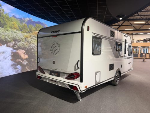 Knaus Sudwind Black Selection 500 QDK Etagenbett / Querbett Bild: 2