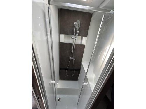 Adria Coral Supreme 670 DC 180HP - automatic - leather photo: 11