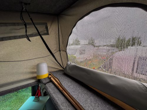 VOLKSWAGEN MULTIVAN photo: 14
