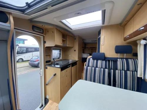 Dethleffs Advantage 6611 T single beds FULL Air conditioning photo: 12