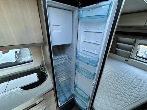 Hobby De Luxe 460 UFE Foto: 12
