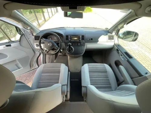 Volkswagen T5 California Comfortline 4 Motion Automatic Pop-top photo: 11