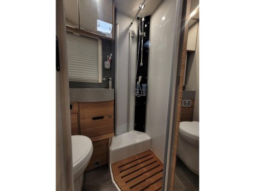 Dethleffs Pulse GT 6811 Single beds flat floor! photo: 19