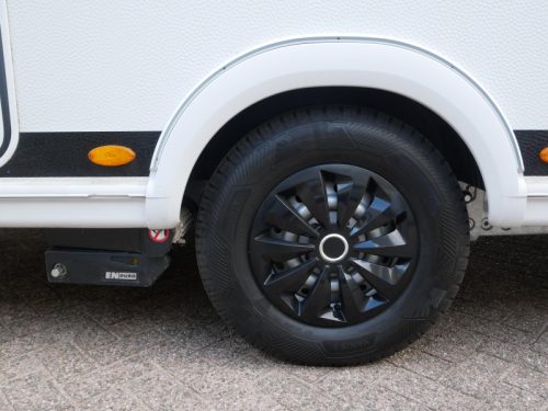 LMC Style 450 D Mover, Vorzelt Foto: 2