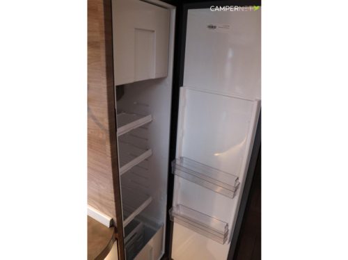 Knaus Live I 650 MEG 140pk 2.3 Multijet | Elektrischer Fahrradtr&auml;ger | Maxxfan | R&uuml;ckfahrkamera | L&auml;ngsbetten | Kein Hubbett | 6.97 Foto: 13