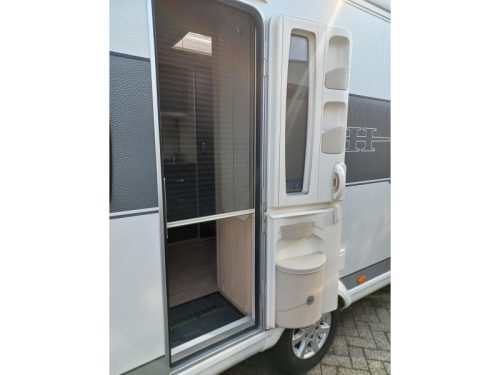 Hobby De Luxe Edition 460 UFE cassetteluifel-mover  foto: 3